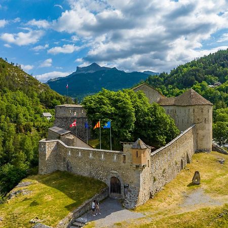 Maison Familiale Des Remparts Colmars Kültér fotó